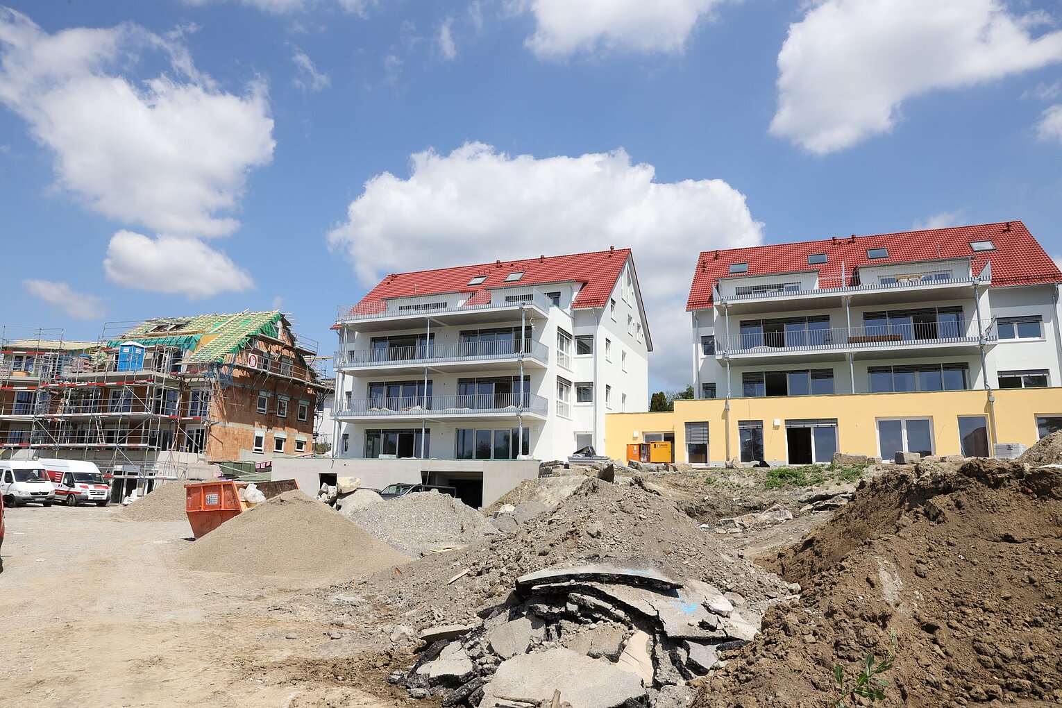 Neubau Wohlwender Baugeschäft Friedrichshafen Neubau Baustelle im Wohngebiet